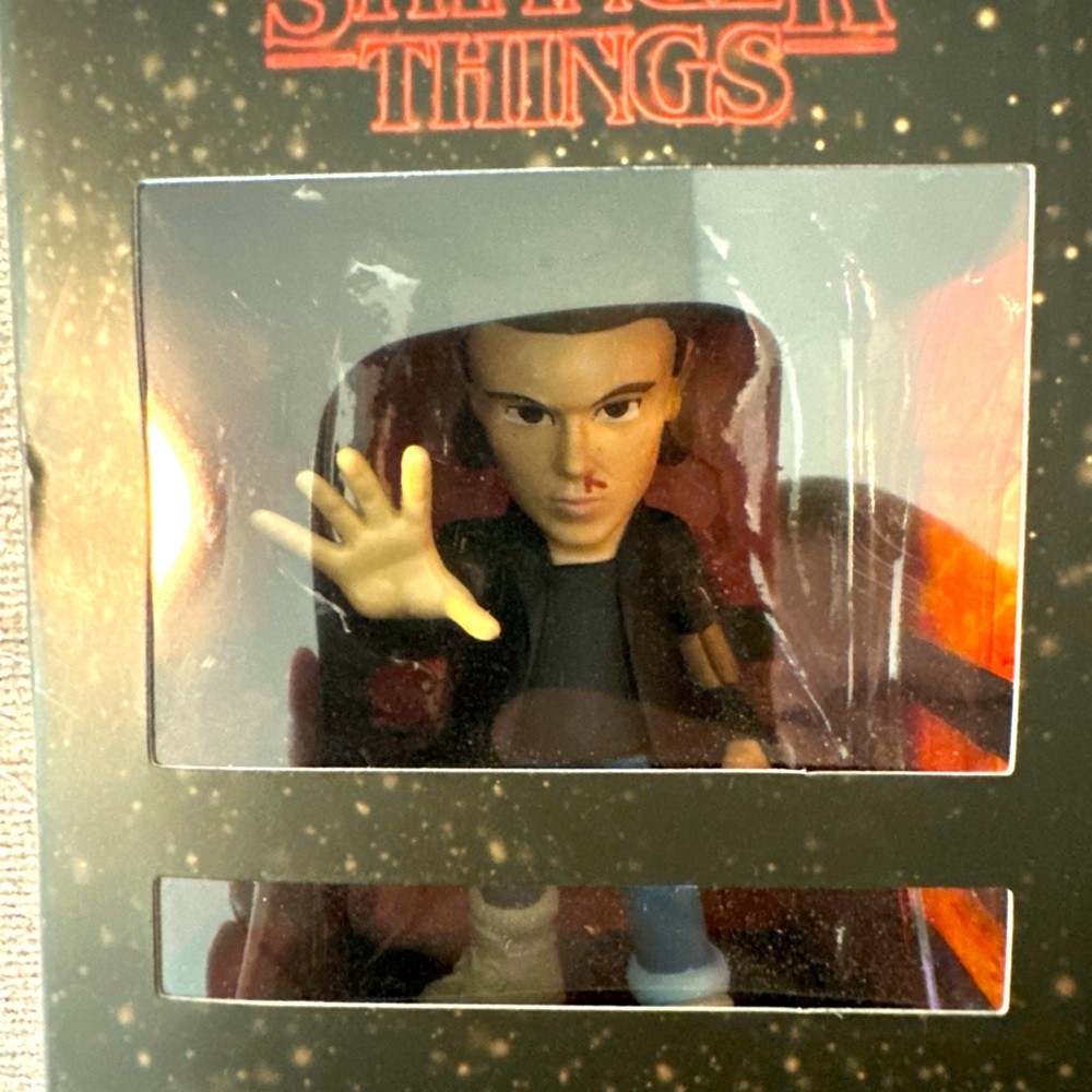 Stranger things Eleven figurine